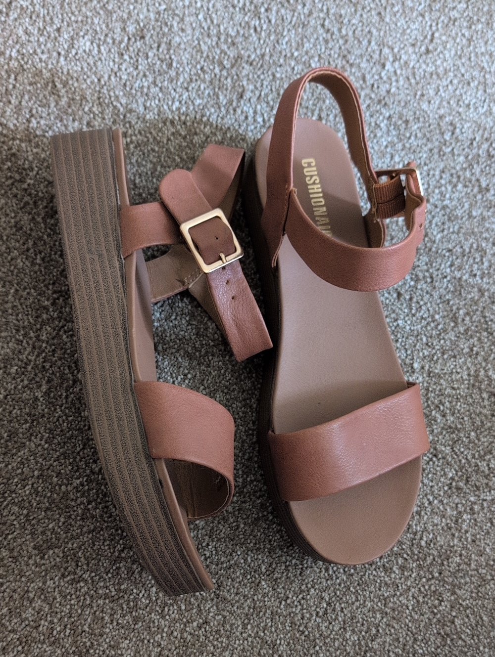 Cushionaire Brown Leather-Look Platform Sandals